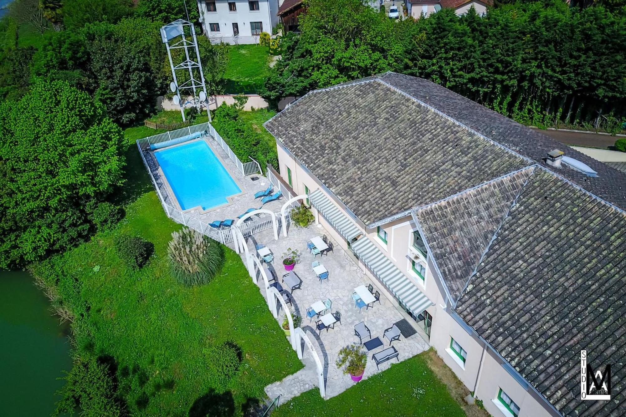 N'Atura Hotel Aire-sur-lʼAdour Exterior foto